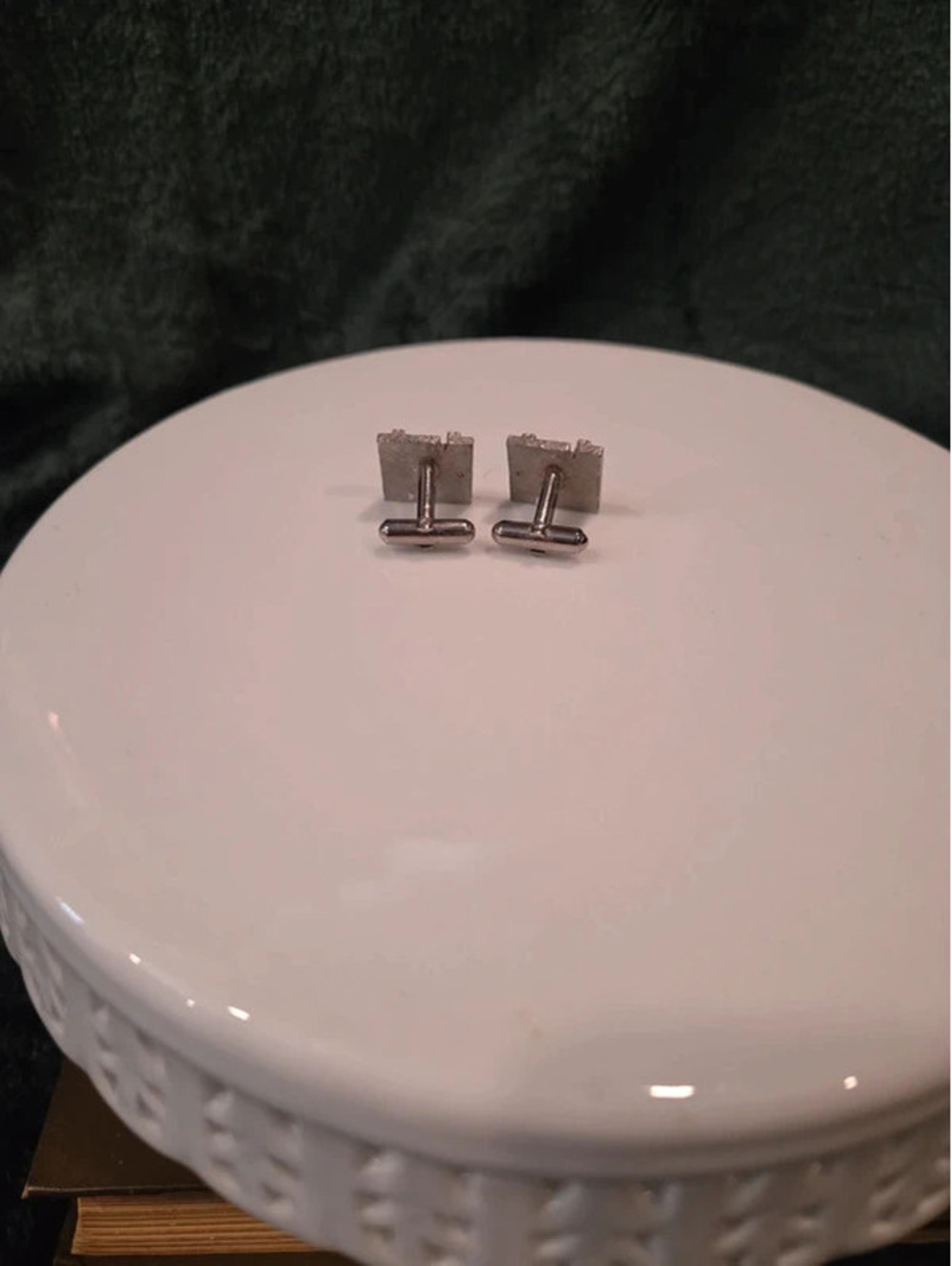 Silvertone cufflinks - Picture 3 of 4